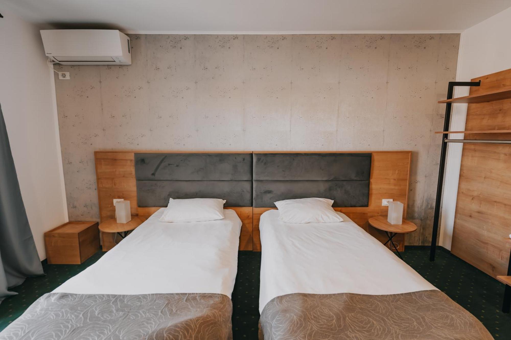 Villa Rosa 티미쇼아라 외부 사진