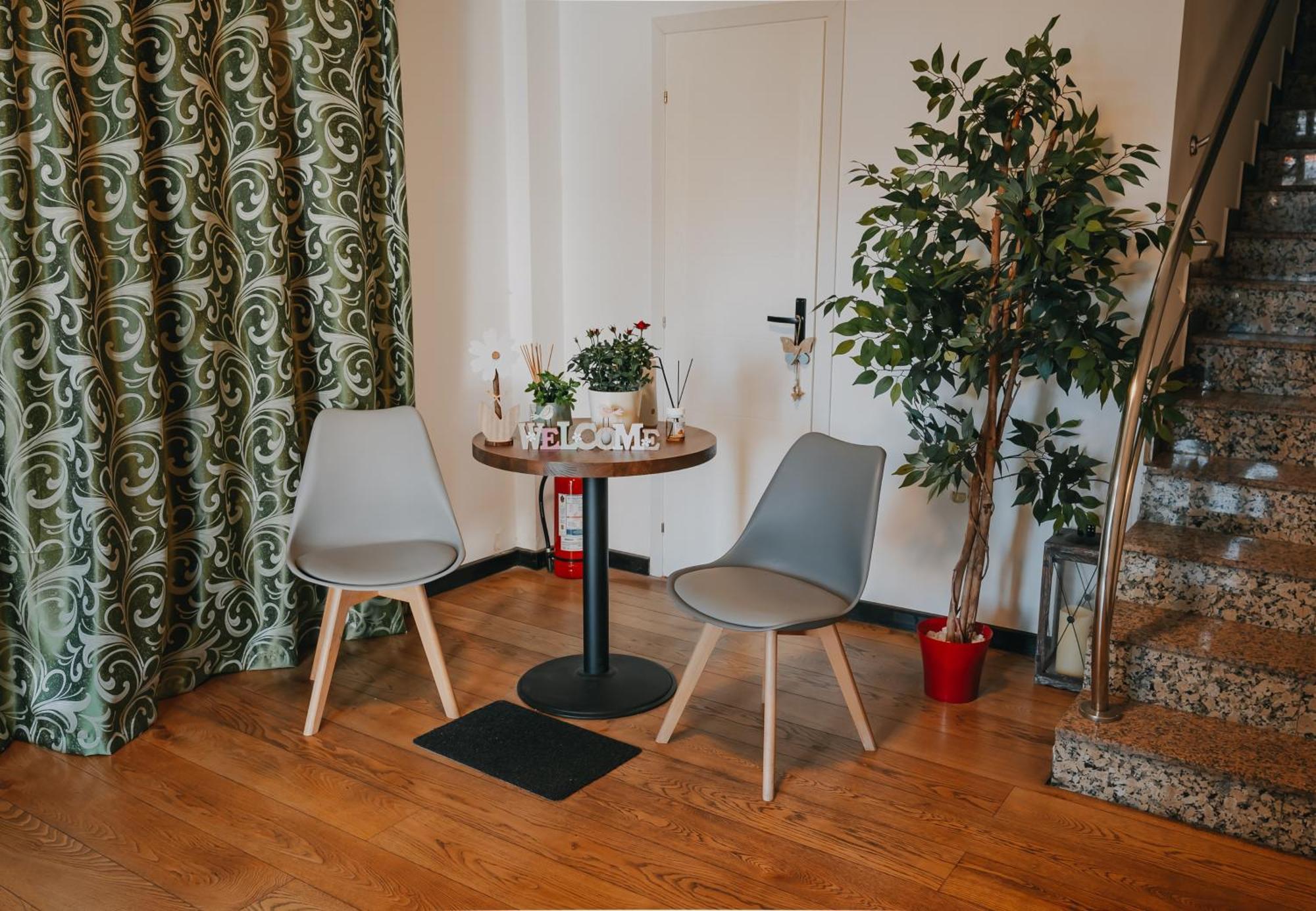 Villa Rosa 티미쇼아라 외부 사진